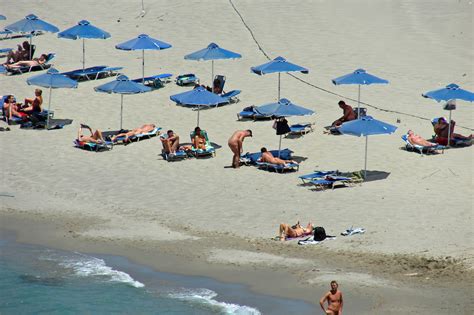 nackt im strand|Am Strand Nude Porn & Naked Am Strand Babes Videos ️ .